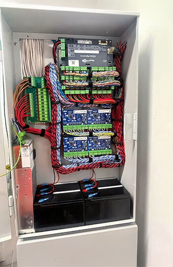 /uploads/2025/04/tidy-wires-in-new-switchboard.jpg